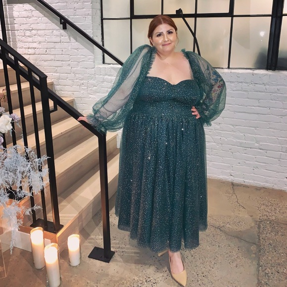 Meet your Posher, Megan - Picture 4 of 5